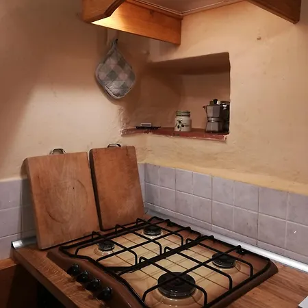 Casale Immerso Nella Natura بيت للعطل *